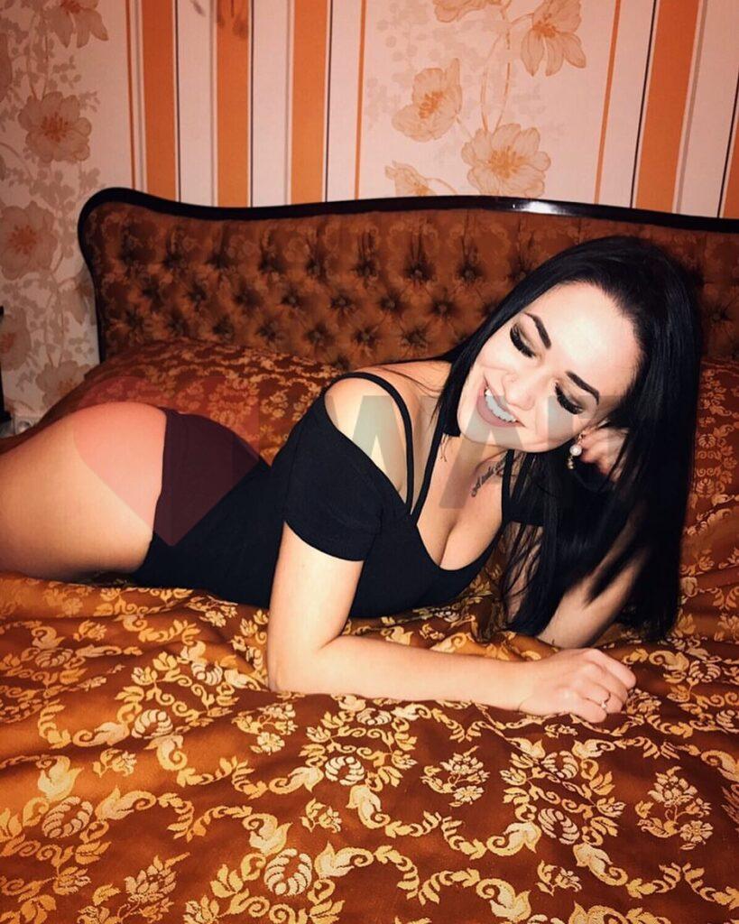 Где заказать услугу  Лесби шоу?