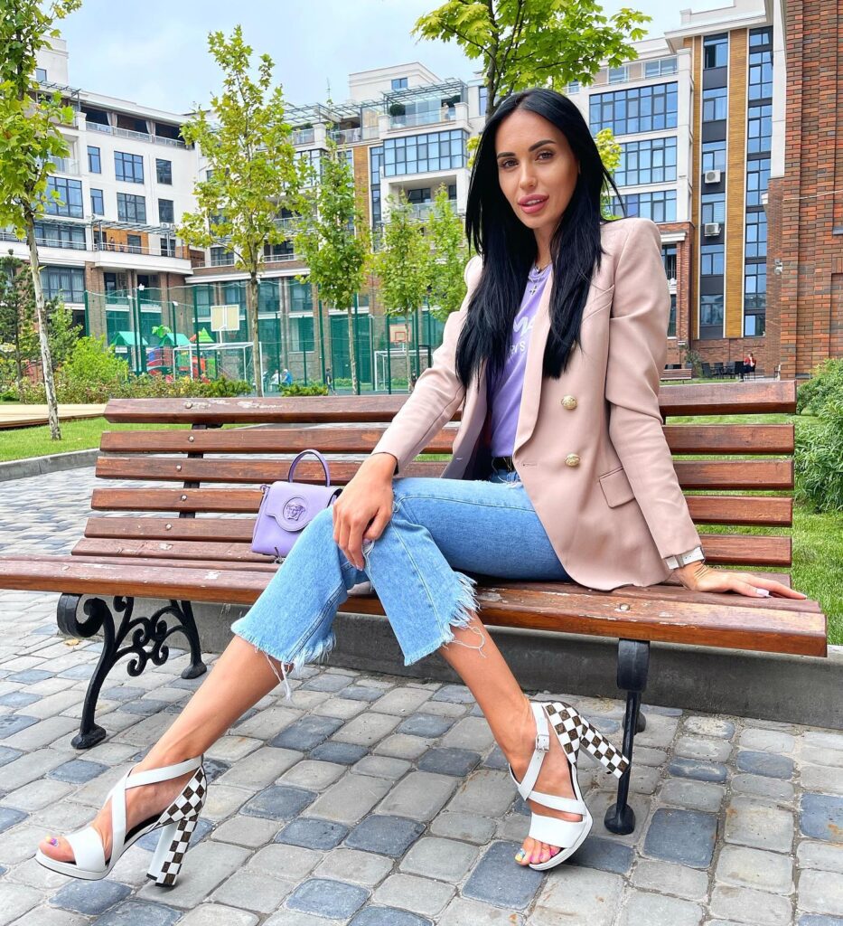 alisha-ua_1629535763_2645060153983312407_19784222820