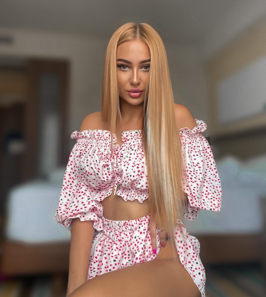 ann_orlovaaaa_1661164737_2910383222187007452_1515927697