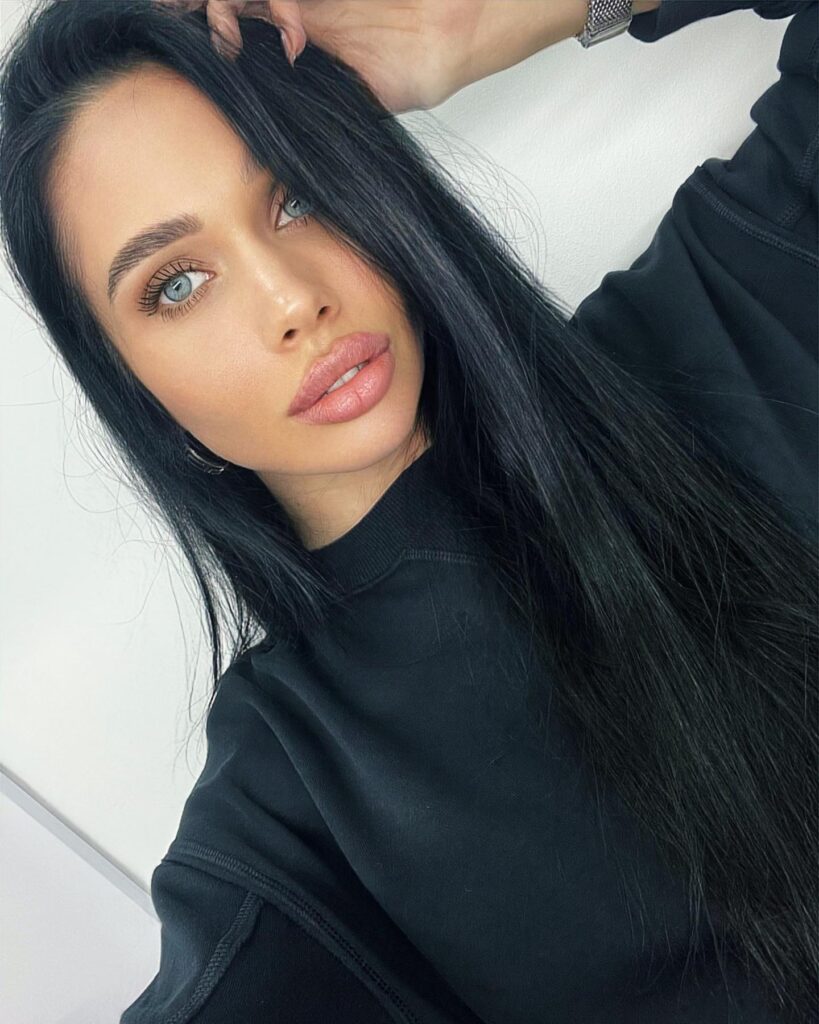 darinaloren_1649155934_2809646077587780266_1204188548