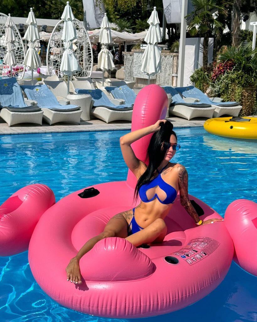 darinaloren_1722087271_3421438472608646128_1204188548