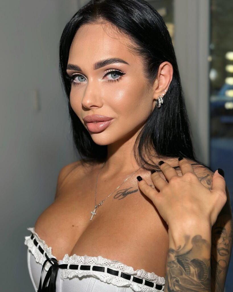 darinaloren_1727453648_3466454906254262905_1204188548