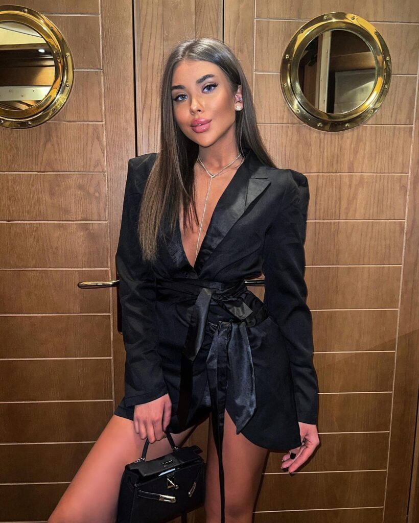 inna_rijova_1642880669_2757005336252953200_1396080723