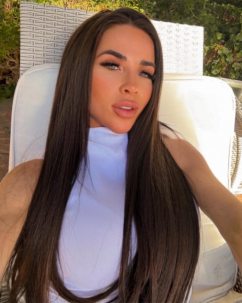 itsmarcellaemily_1741596883_3585096957535507803_175060432