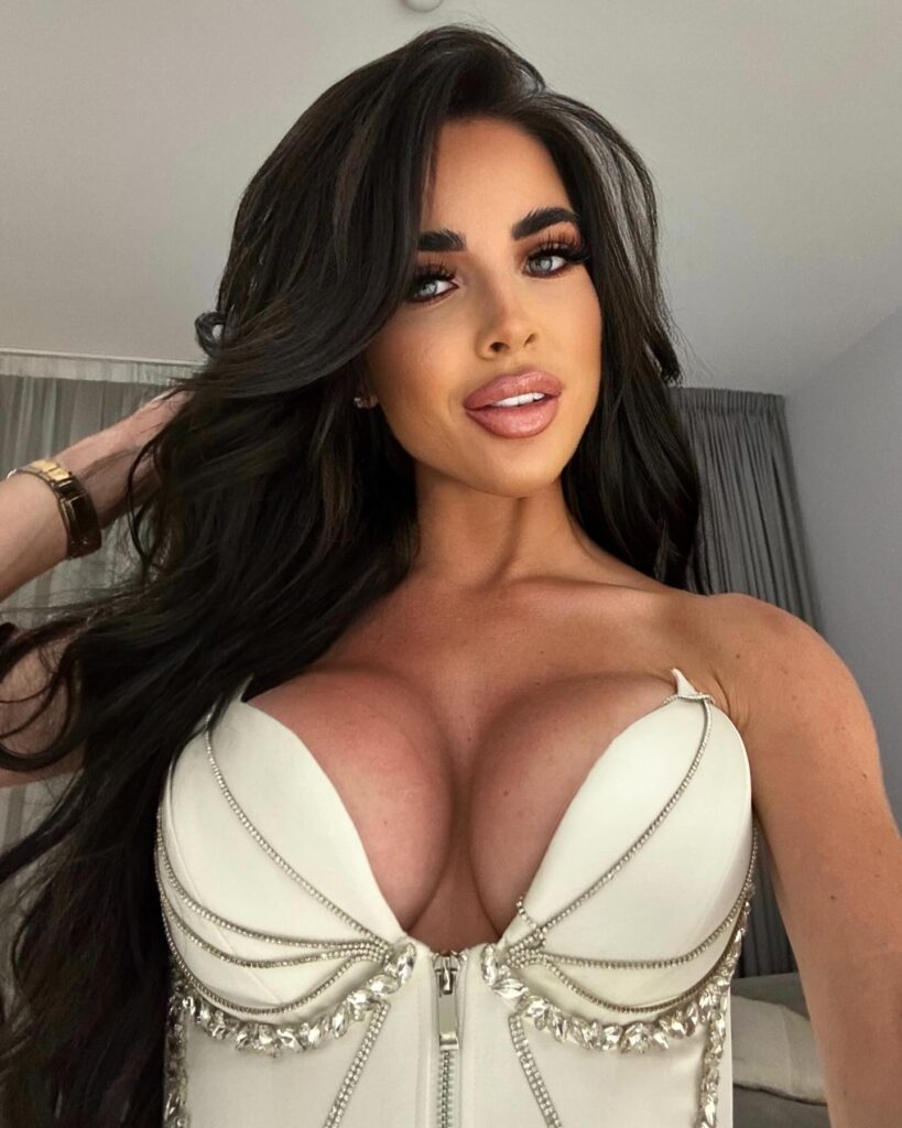 itsmarcellaemily_1744307336_3607833886866784694_175060432