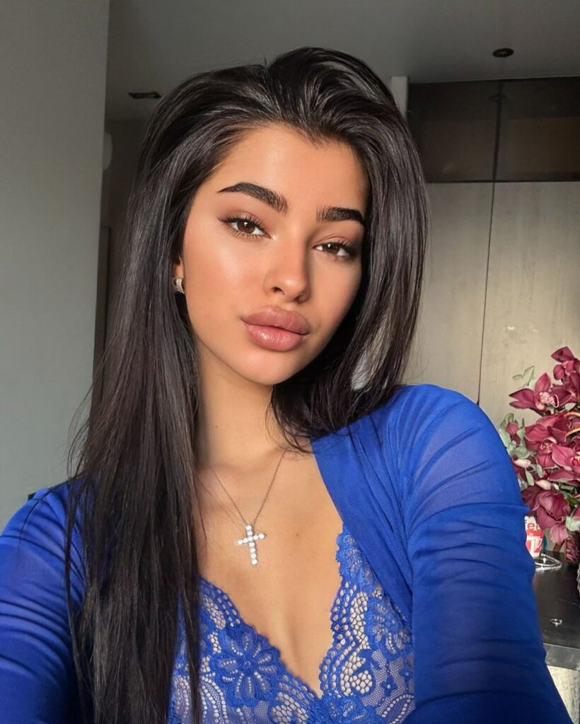 katee_v__1740651924_3577170066564176163_7466883168