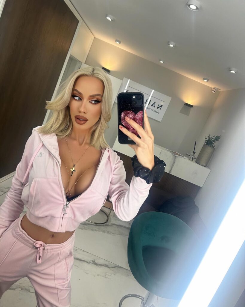 katerinaaleksievaa_1729354677_3482401898515041516_42916892830