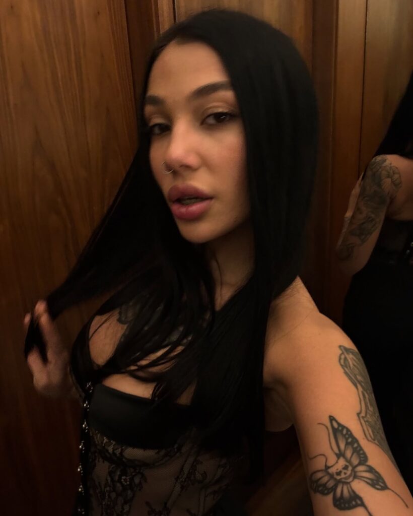 katetppp_1745790533_3620275850537215226_1376168980