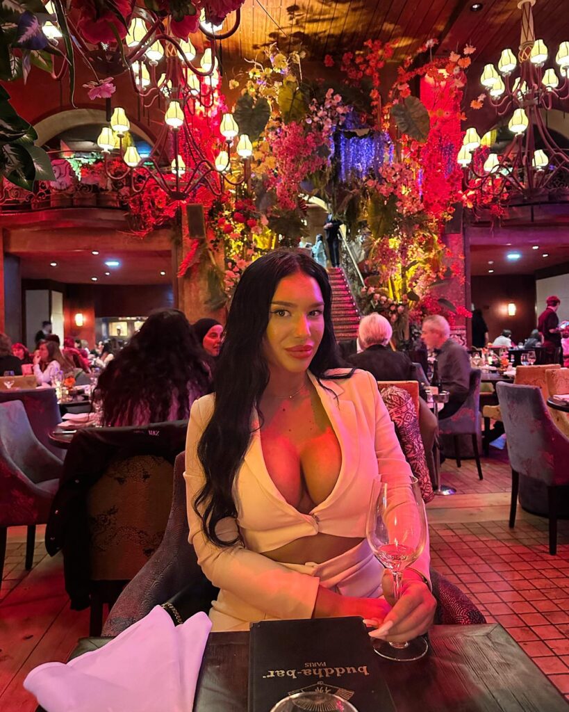 rellyandra_1683323648_3096265634391054056_1008456299