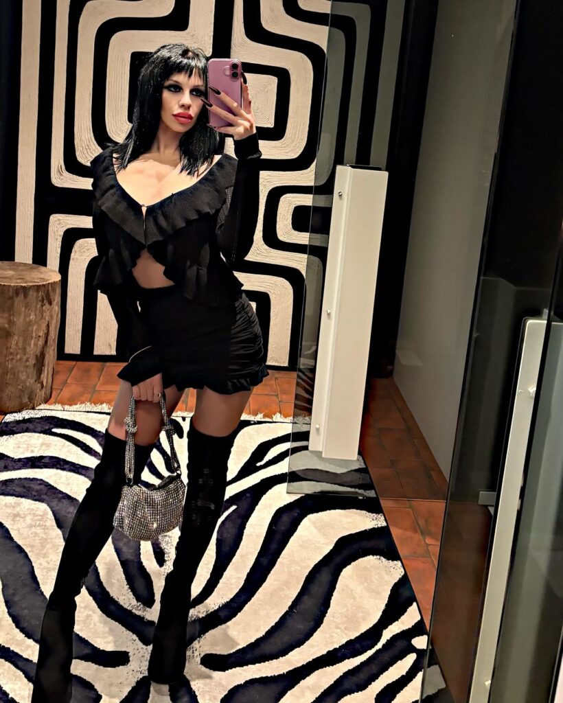 sexotka__1742325462_3591208725710883391_28886640198