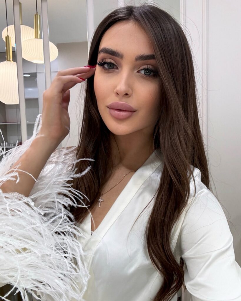 _anastasiia_9999__1711907493_3336044304710153201_7954748166