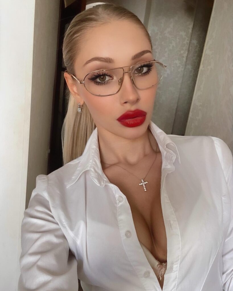 chrisfleur_1715685422_3367735875167840029_194062028