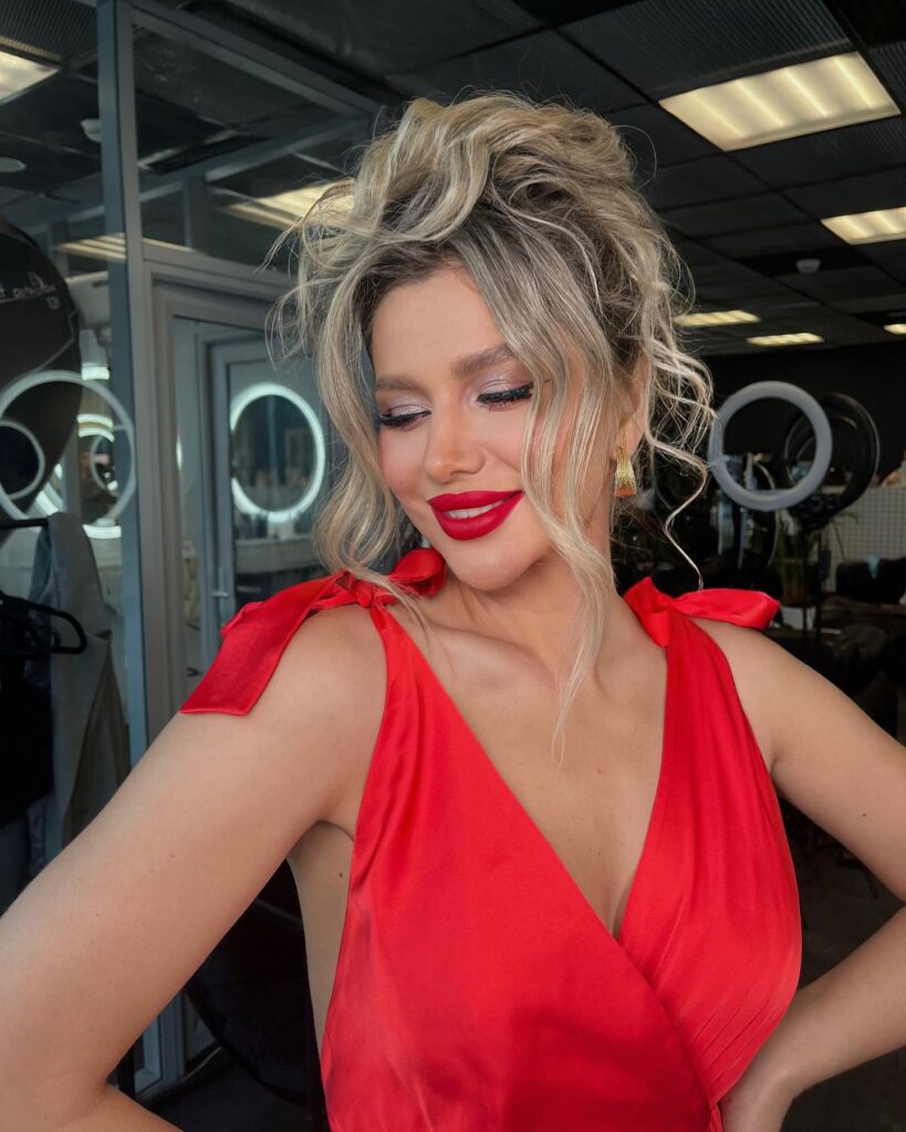 fomina-hair_1717578699_3383617827973395245_4168424367