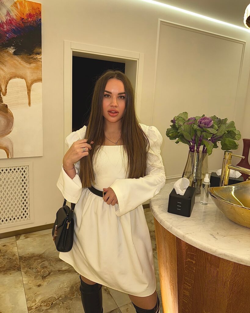 katyapozdnyakova37_1731878892_3503576542661500071_1573698893