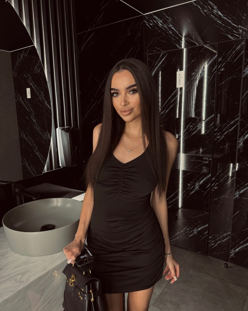 kristina_kalanzhova_1725386090_3449110969970591880_2230759095