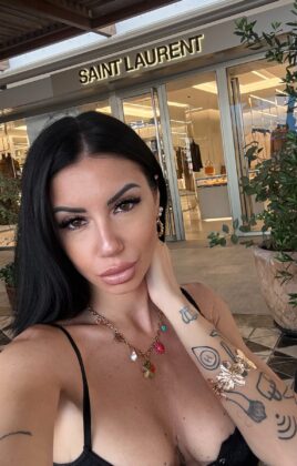 Sophia (613) Sophia (613)
