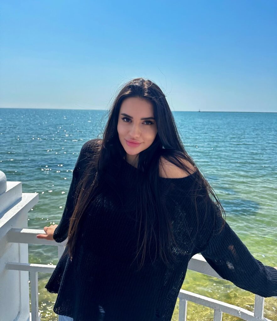 lesya________sss_1745606935_3618735715872995244_2316570208
