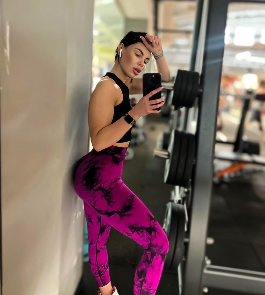 lika-anzhelika_1683227227_3095456801671746378_486823448