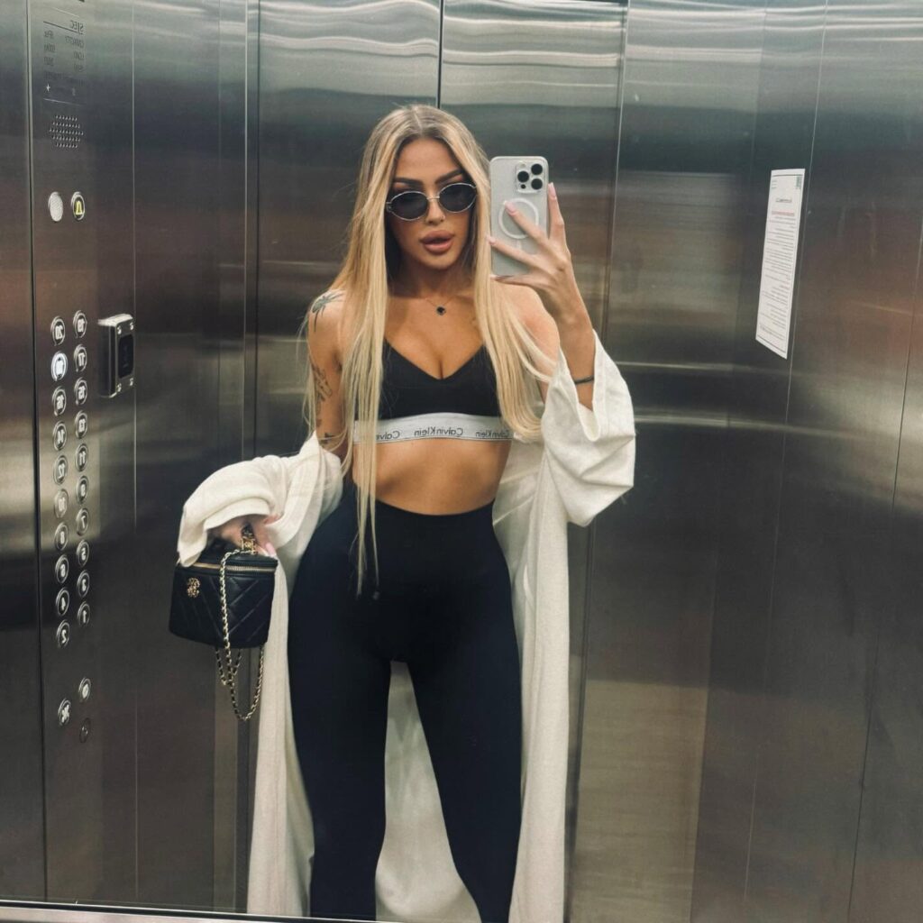 marta_drzhn_1726660780_3459803850611114169_3131319075