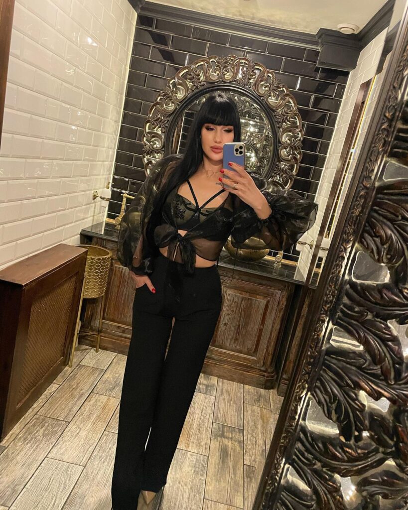 miss__nastya01_1708806177_3310028585735571923_17581133450