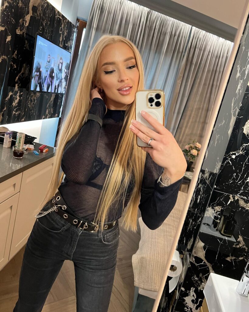____polina___06-01_1665851289_2949696868460957933_564208574