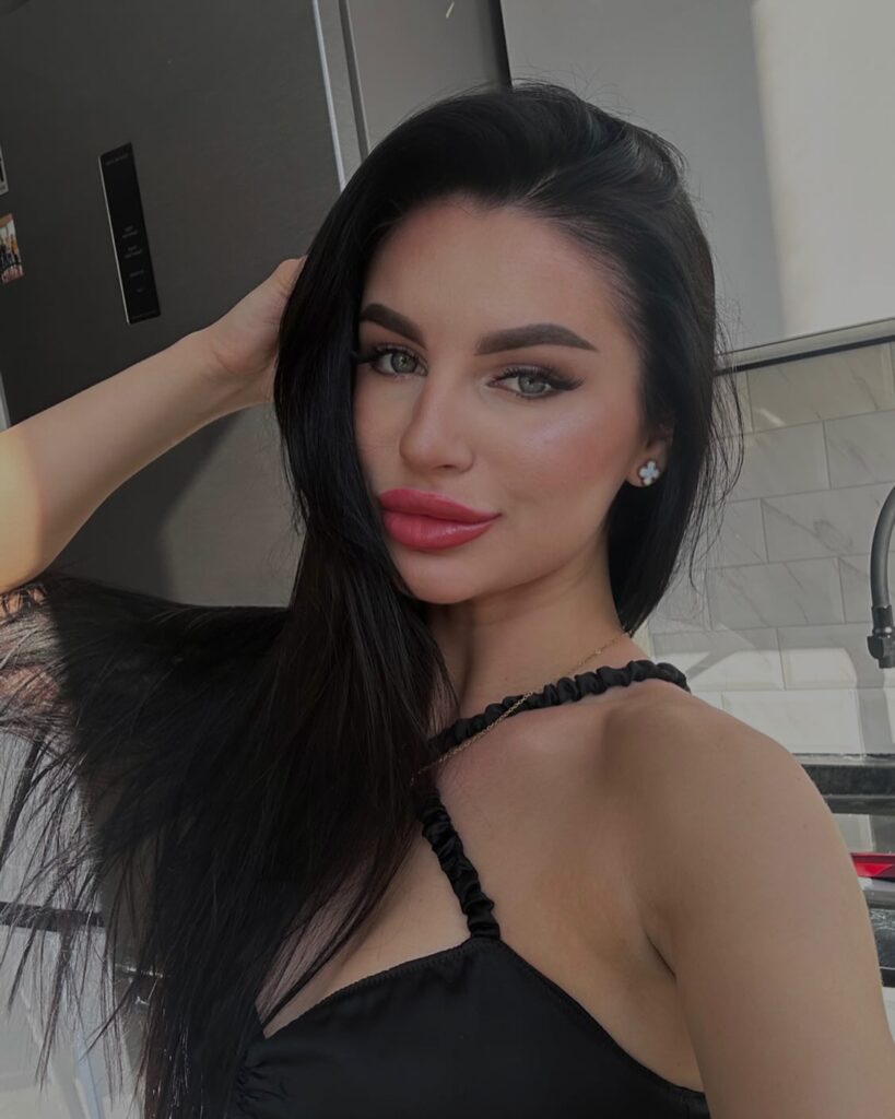 valeria-shamaeva_1717402098_3382136393294061662_2901731583