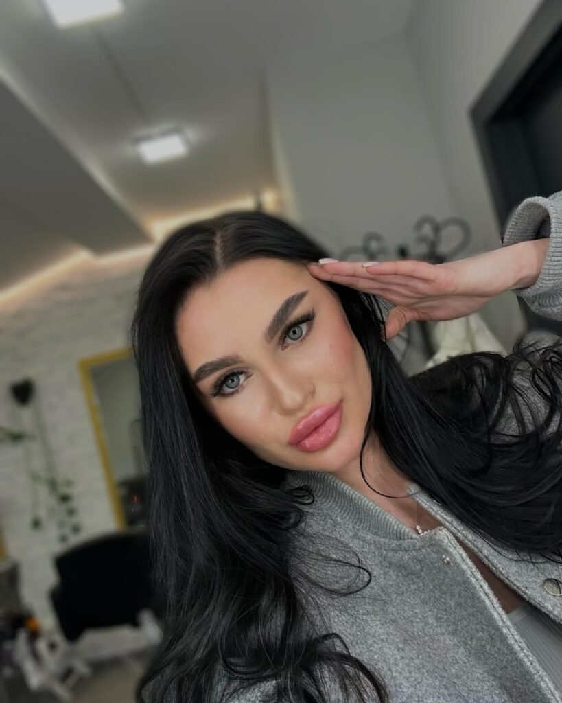 valeria-shamaeva_1744120936_3606270254377253062_2901731583