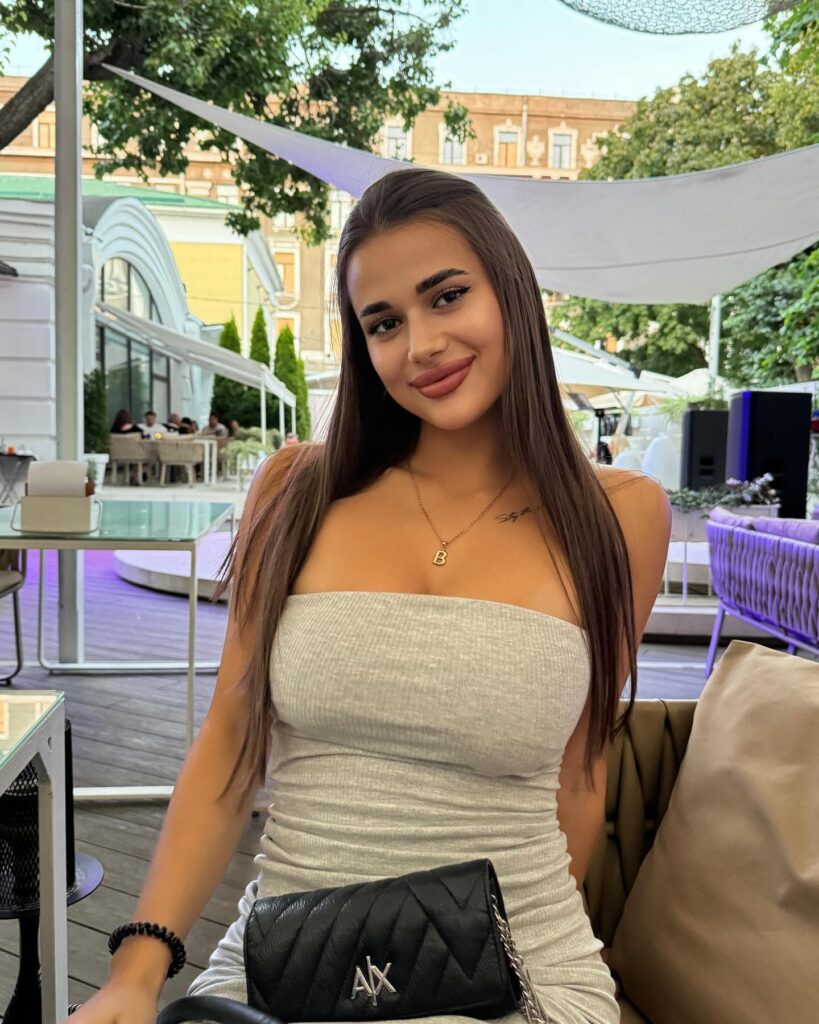 vladdda19_1723997471_3437462390939439707_10207573456