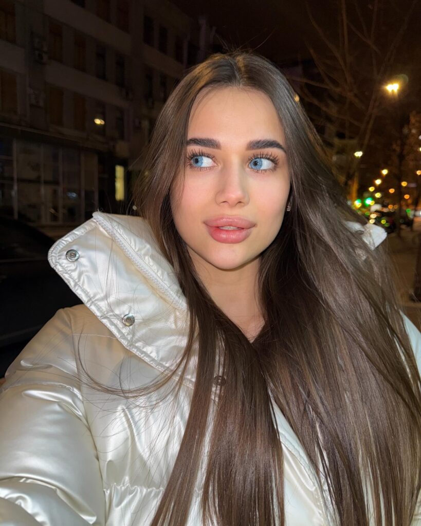 vladdda19_1733337658_3515813557557444698_10207573456